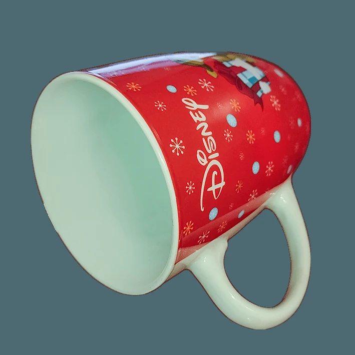 Cana, 340 ml, portelan, decor craciun cu minnie si mickey, imagine 2