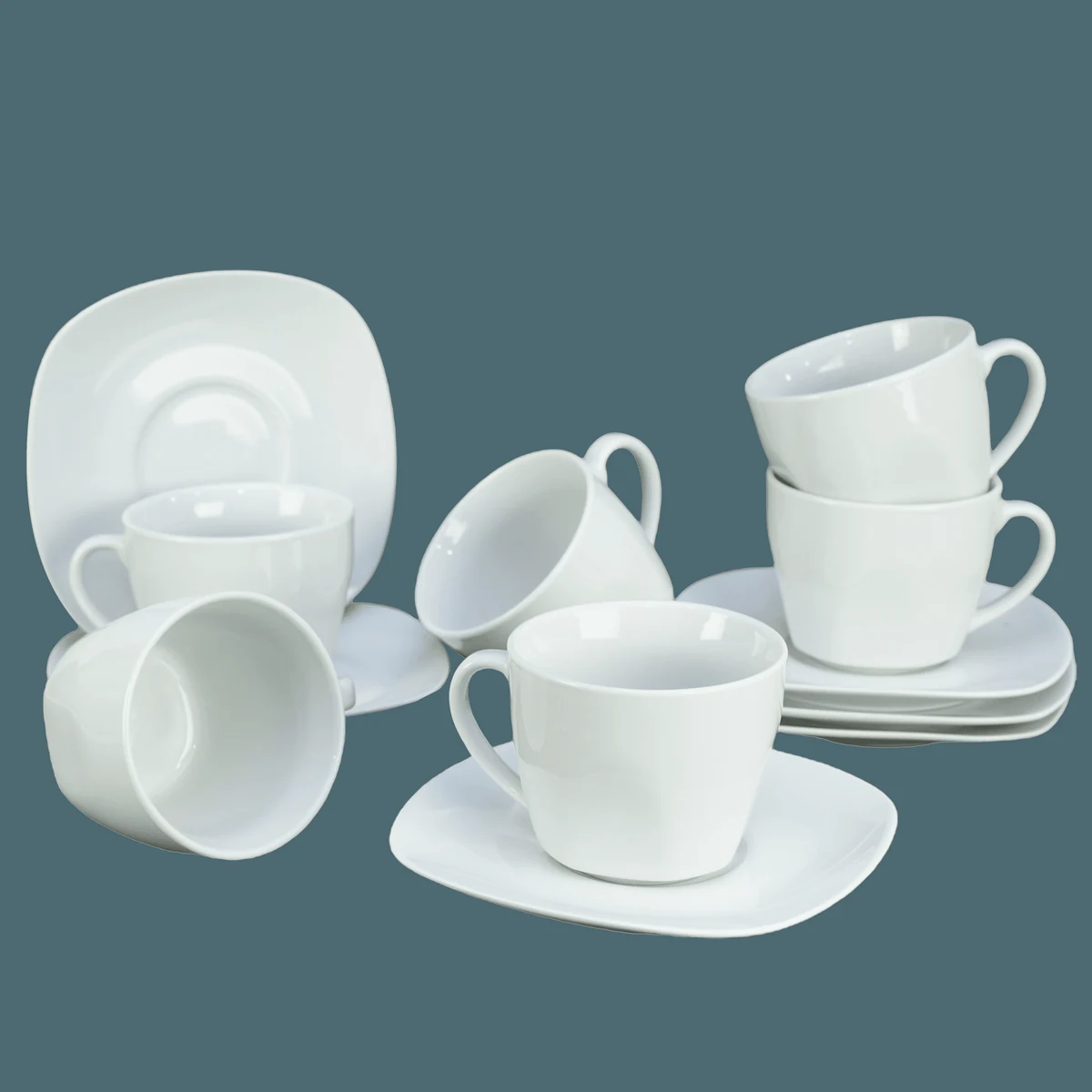 Készlet 6 csészék  tányérok de porcelán de 200 ml