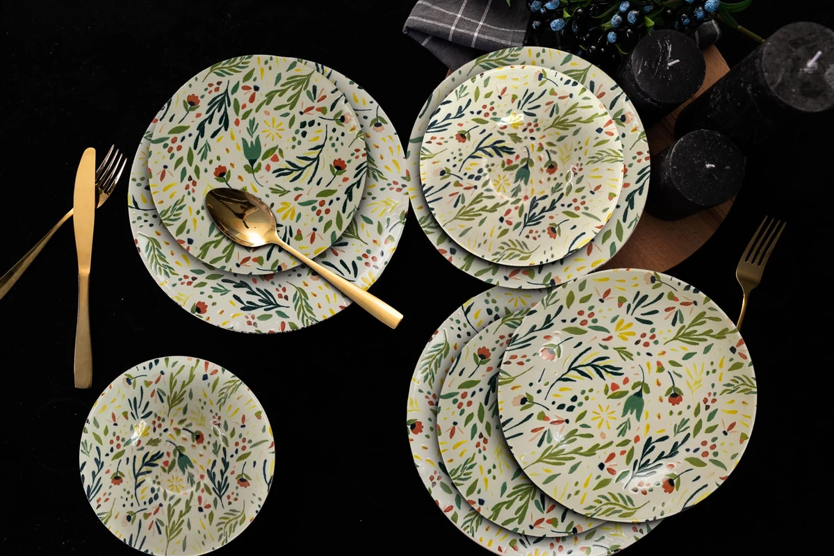 Set farfurii 12 piese, 4 persoane, vintage, CESIRO, alb, flori, imagine 2