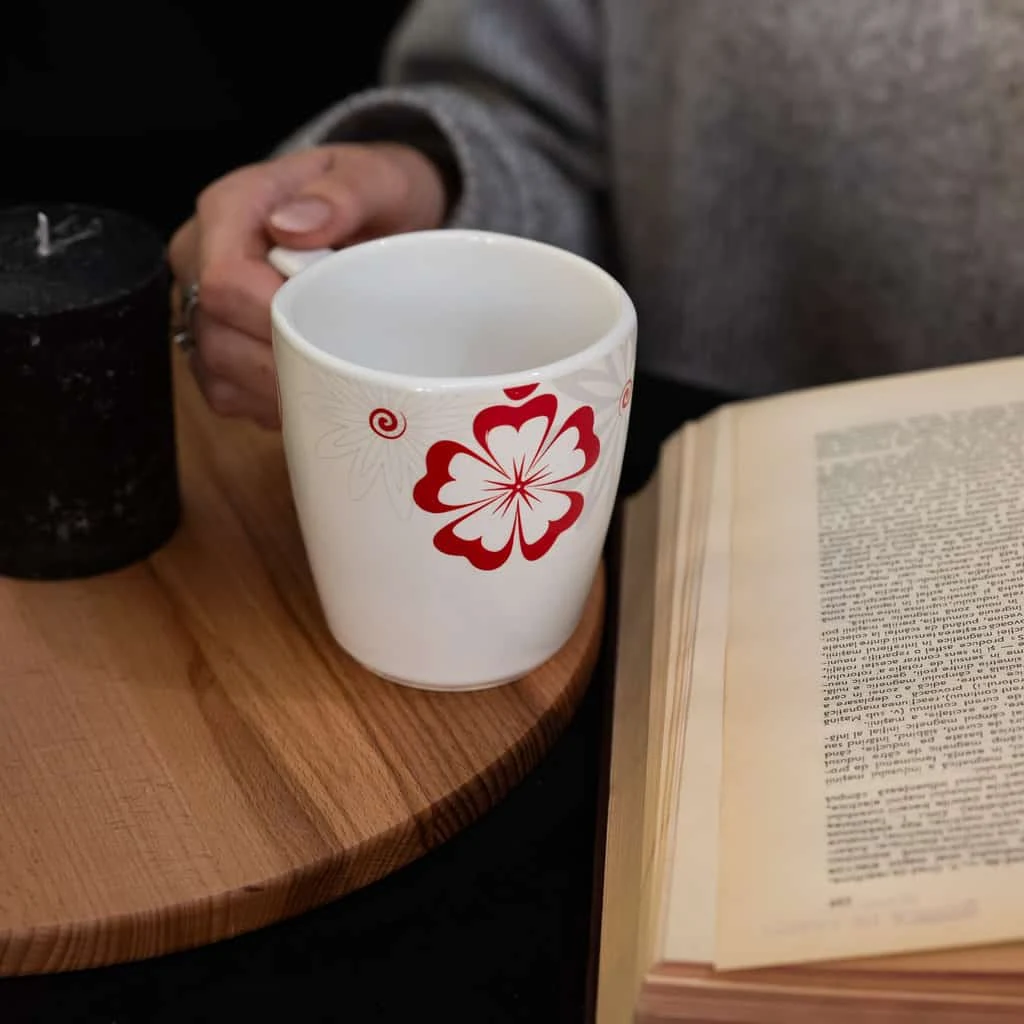 Set 6 cesti alb cu stele si flori, 250 ml, imagine 3