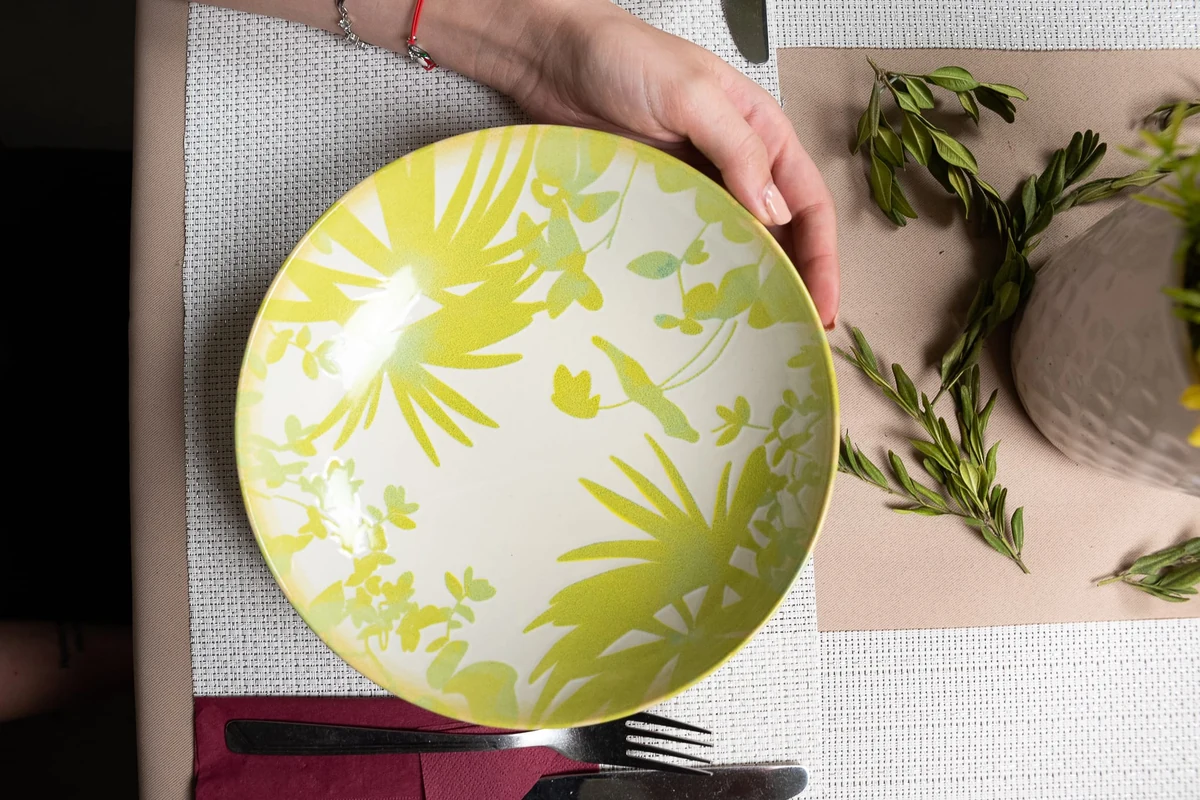 Set 4 farfurii adanci, 21 cm, hawaii, crem deschis cu frunze verzi-galbui, imagine 6