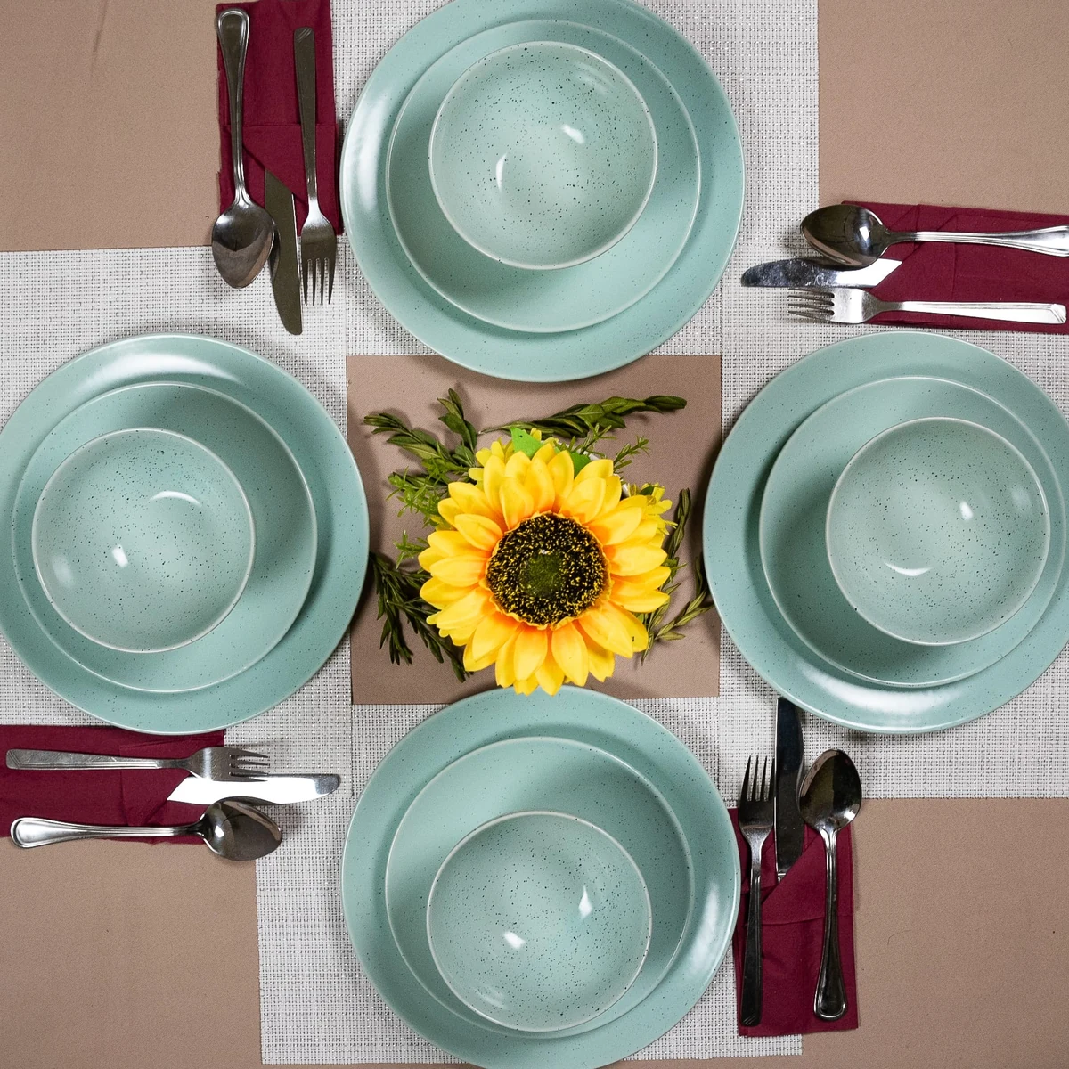 Set farfurii 12 piese, 4 persoane, peppermint, verde menta mat cu puncte negre, imagine 7