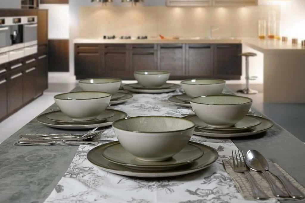 Set farfurii 18 piese, 6 persoane, earth green, alb ivoire lucios cu verde, imagine 7