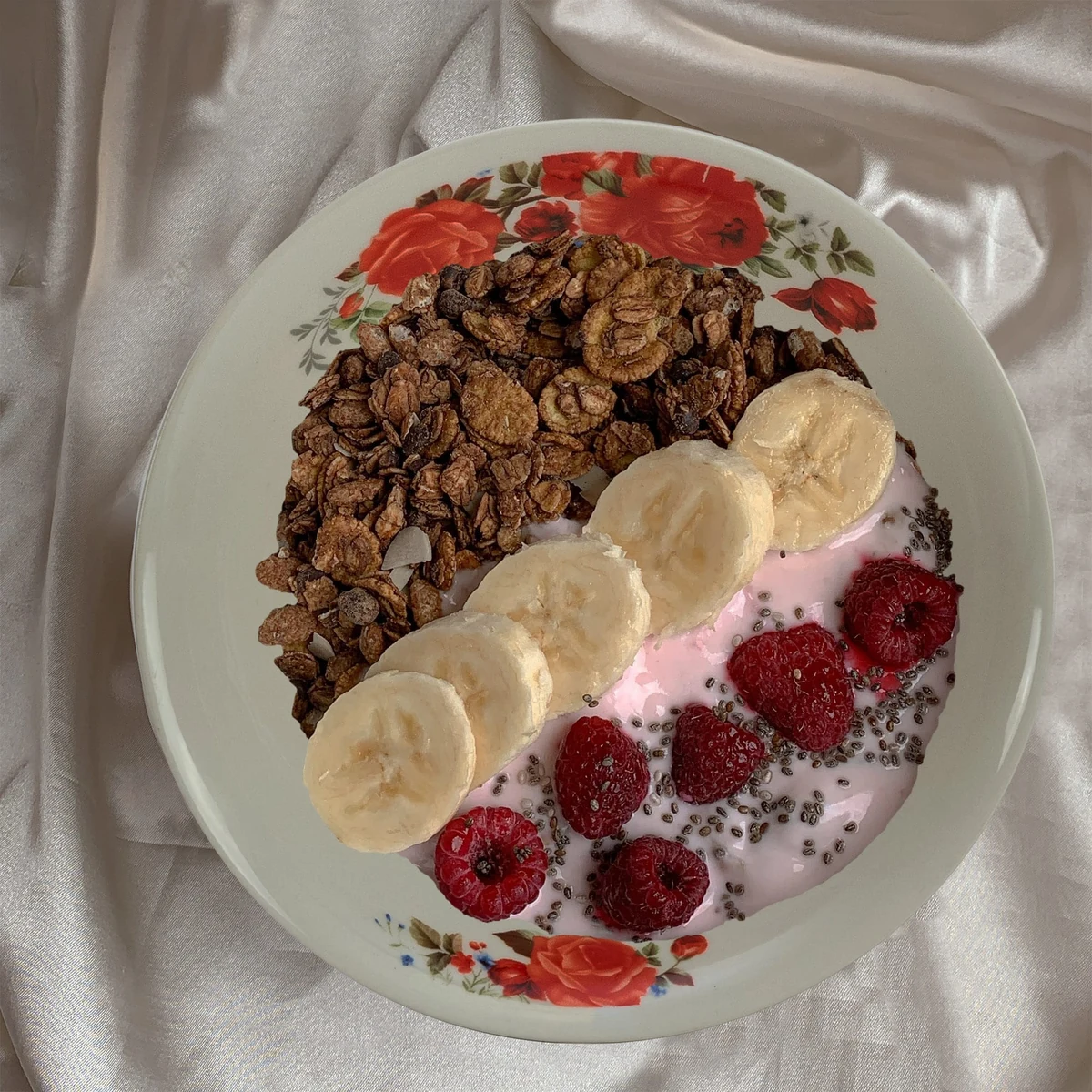 Set boluri 15 cm x 270 ml 4 pers, ivoire cu trandafir rosu, imagine 4