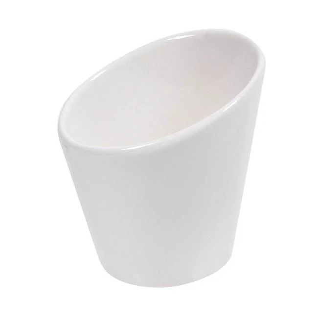 Bol din Portelan Alb Asimetric pentru Sos 80ml
