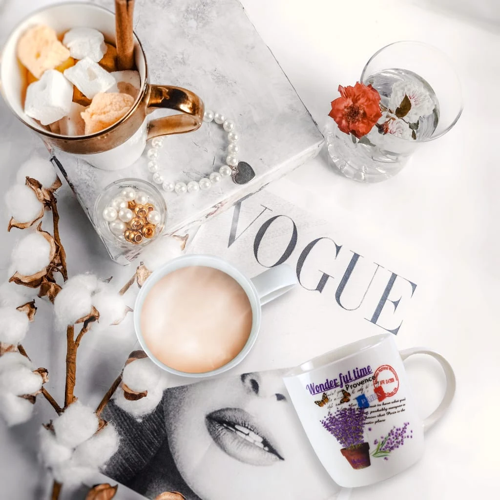 Cana cu capac si lingurita 350 ml, alb cu design paris, imagine 4