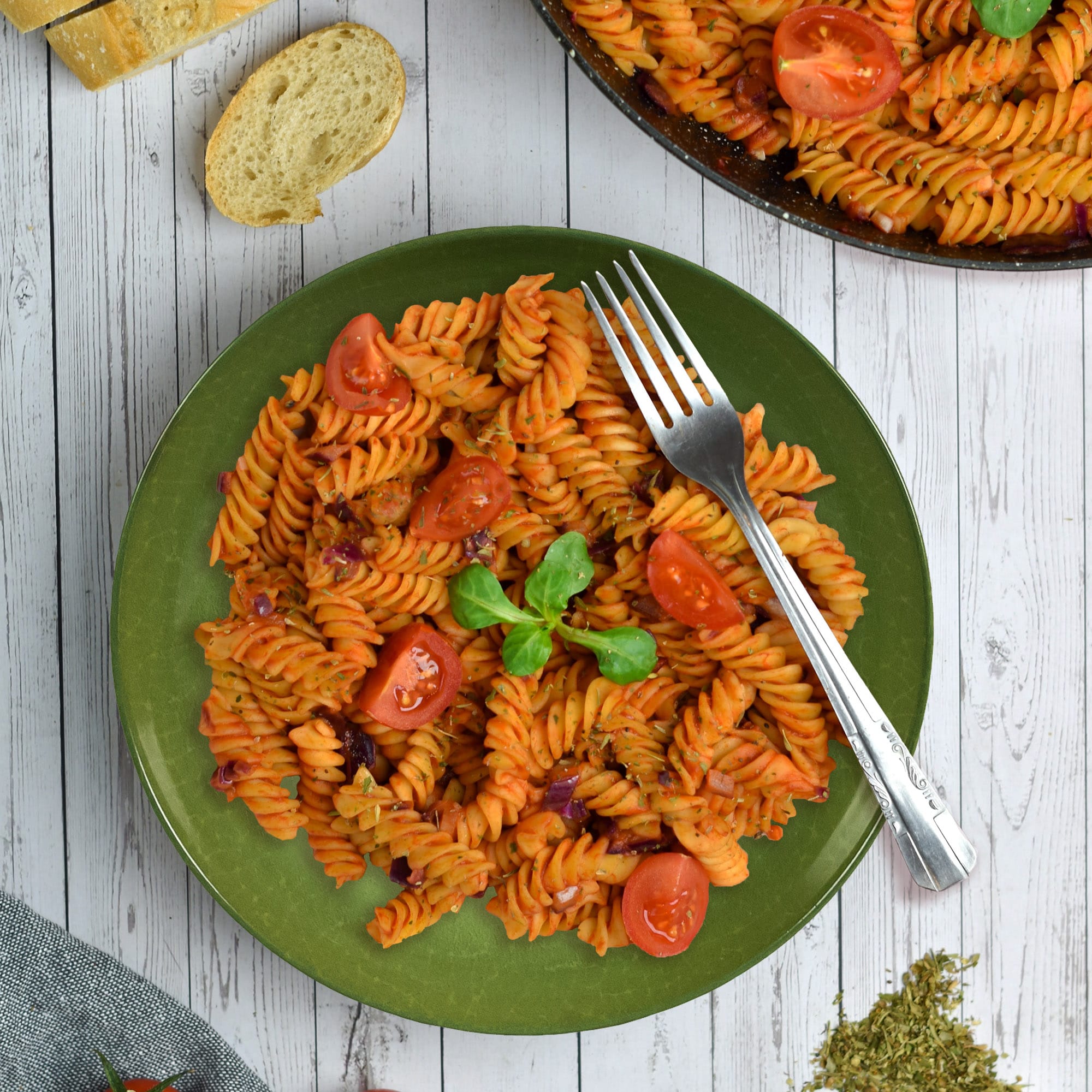 Set farfurii 12 piese, 4 persoane, Kiwi, Alb Ivoire cu verde - imagine 4